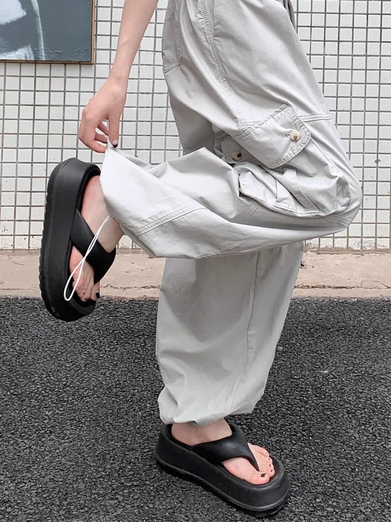 Baggy High-Waist Cargo Pants