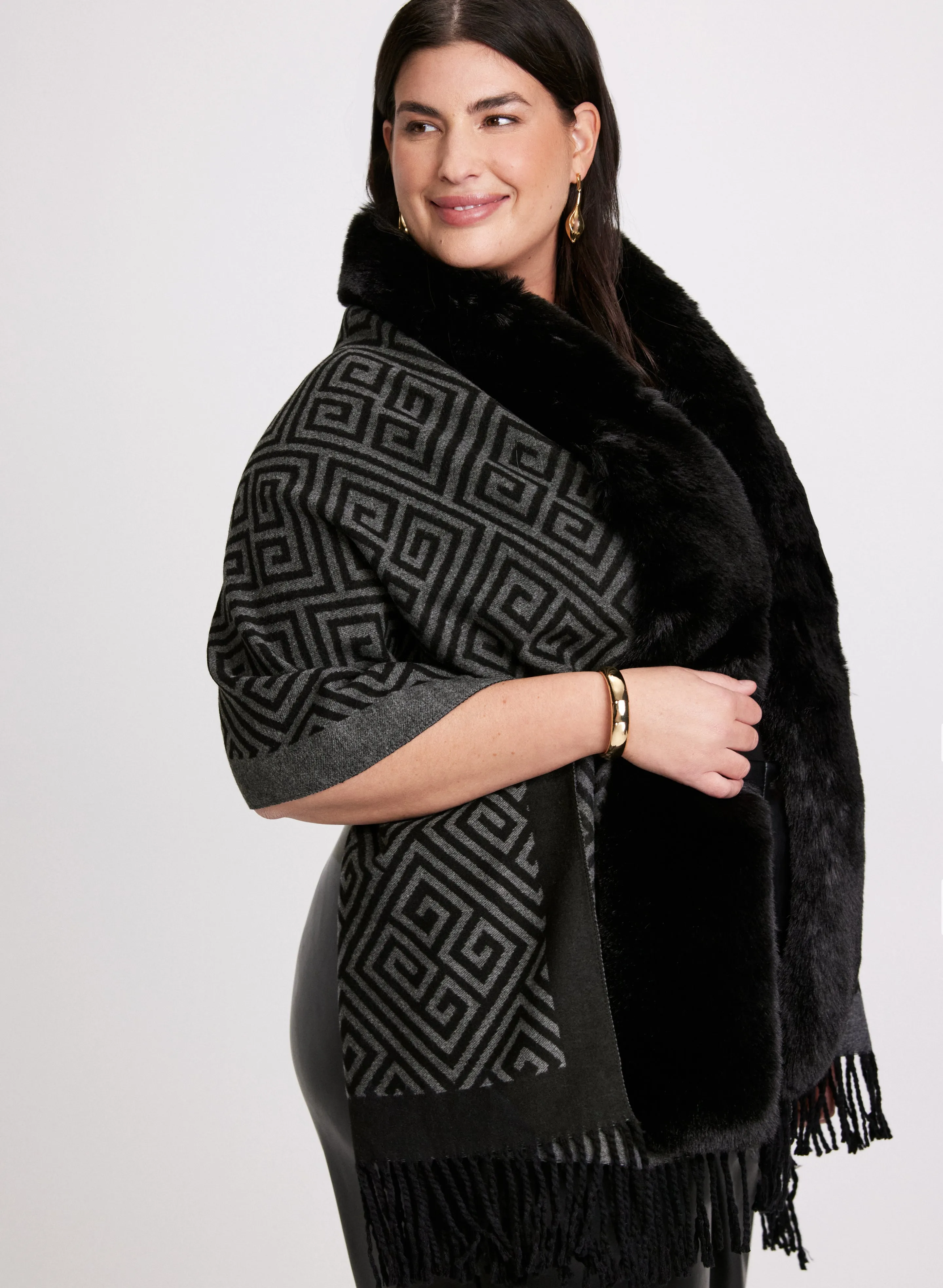 Faux-Fur Reversible Wrap